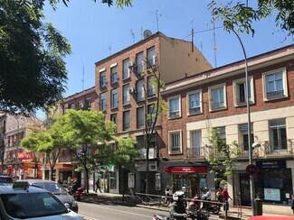 Plus de détails pour Local commercial à louer