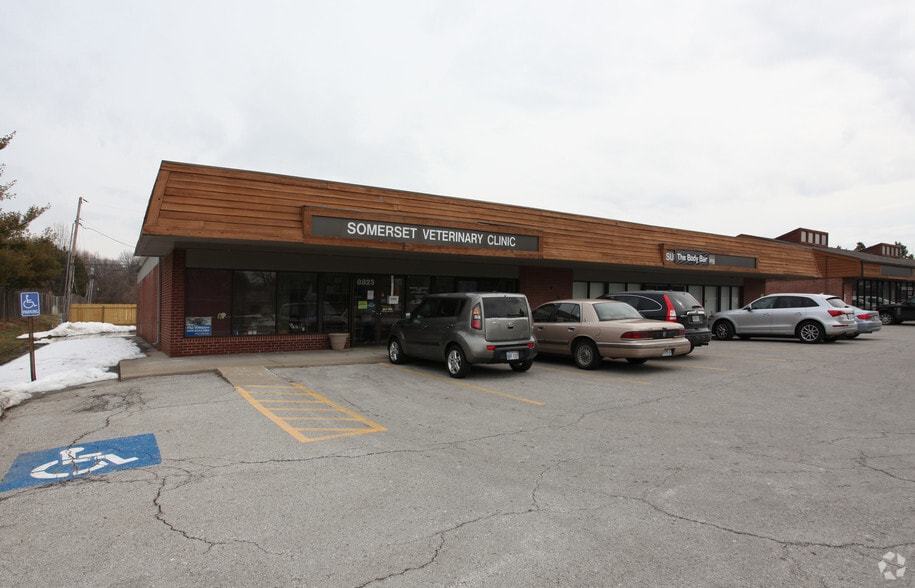 8823-8841 Roe Ave, Prairie Village, KS à louer - Photo principale – Image 1 sur 2