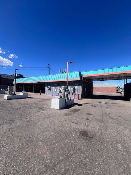 2195 S Sheridan Blvd, Denver, CO à louer - Photo principale – Image 1 sur 5
