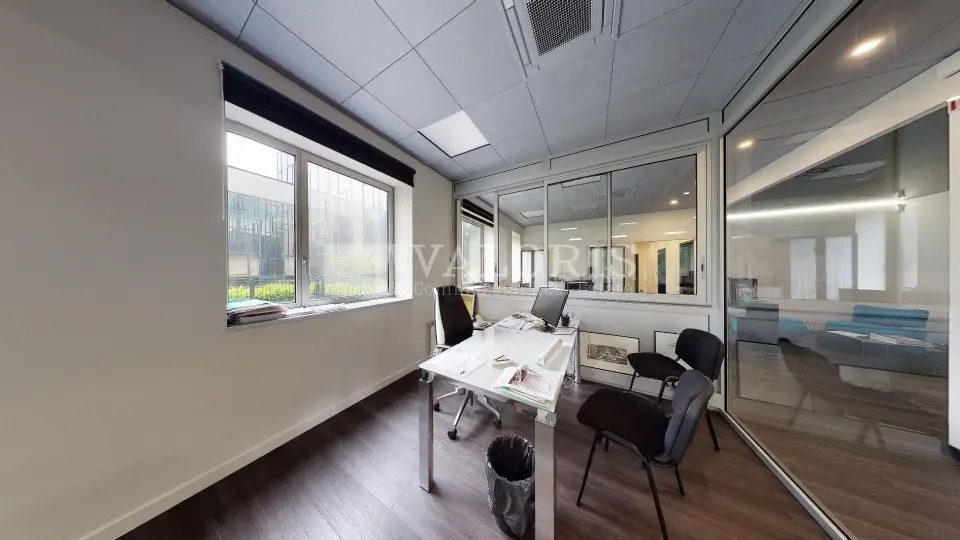 330 Allée Des Hêtres, Limonest à vendre - Photo de l’immeuble – Image 3 sur 8