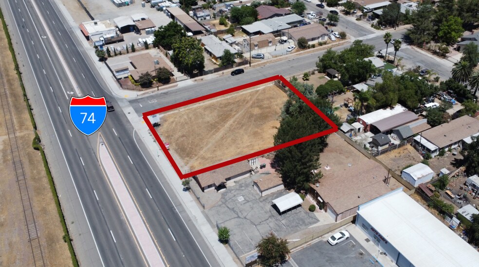 27810 Highway 74, Romoland, CA à vendre - Photo de l’immeuble – Image 1 sur 1