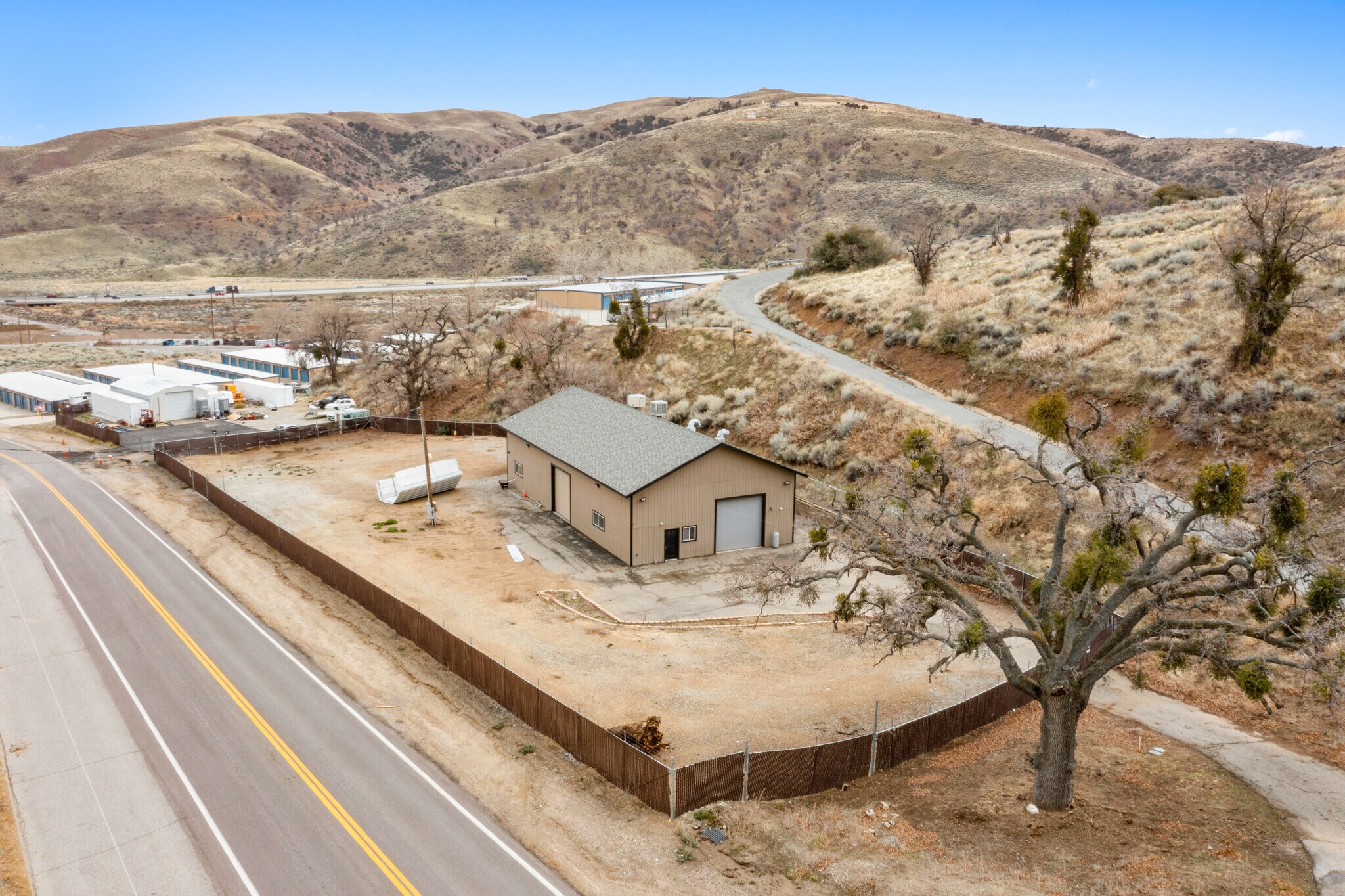 180 Landfill rd, Lebec, CA à vendre Photo de l’immeuble– Image 1 sur 40