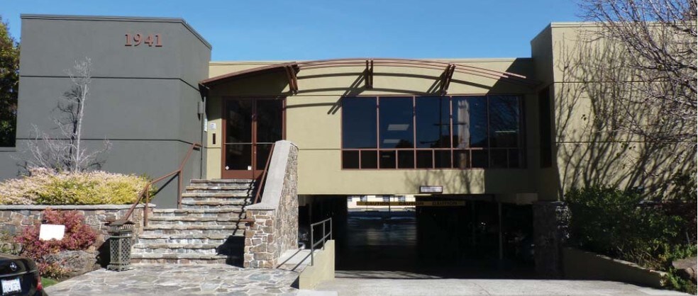 1941 O'Farrell St, San Mateo, CA à louer - Photo de l’immeuble – Image 2 sur 7