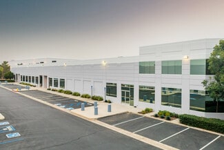 Plus de détails pour 20512 Crescent Bay Dr, Lake Forest, CA - Industriel/Logistique à louer