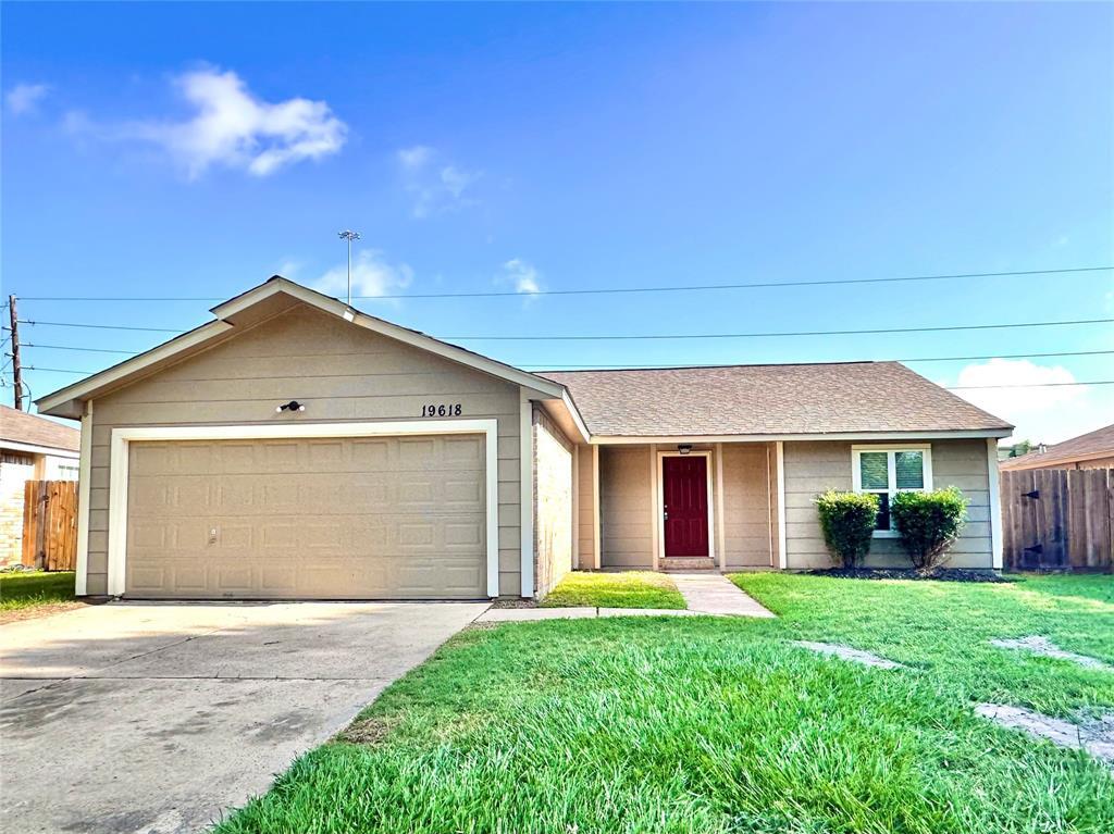 19618 Stillhouse Dr, Tomball, TX à vendre Photo principale– Image 1 sur 3