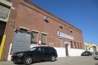 Plus de détails pour 21-27 Borden Ave, Long Island City, NY - Industriel/Logistique à louer