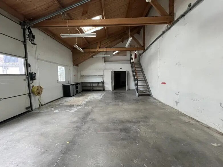 Local commercial dans Cormontreuil à louer - Photo de l’immeuble – Image 3 sur 6