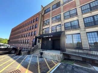 Plus de détails pour 61 Endicott St, Norwood, MA - Différents types d’espaces à louer