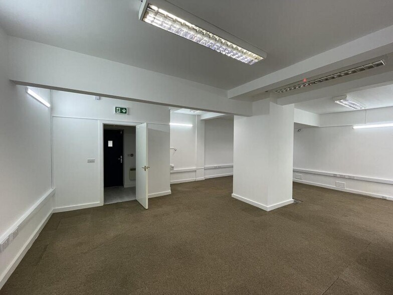 4 William Clowes St, Stoke On Trent à louer - Photo intérieure – Image 2 sur 7