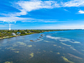 7458 N Tamiami Trl, Sarasota, FL - VUE AÉRIENNE  vue de carte