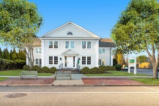 Plus de détails pour 99 Newtown Ln, East Hampton, NY - Bureau/Local commercial à louer