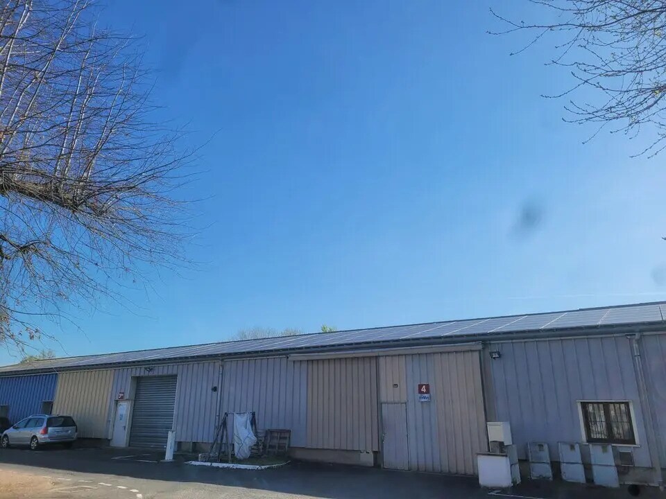 Industriel/Logistique dans Trévoux à vendre Photo de l’immeuble– Image 1 sur 5