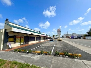 1200-1240 E 4th Ave, Hialeah, FL à louer Photo intérieure– Image 1 sur 3