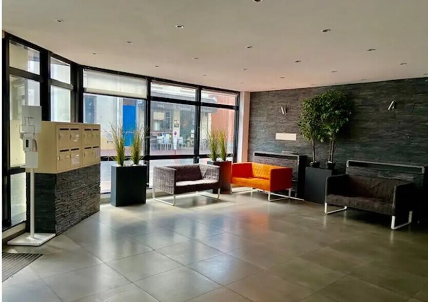 Bureau dans Levallois-Perret à louer - Photo de l’immeuble – Image 3 sur 8