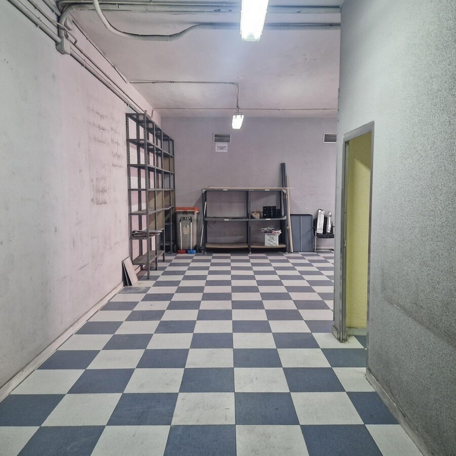 Madrid, MAD 28037 - Lot A11 - - Photo intérieure - Image 2 of 19