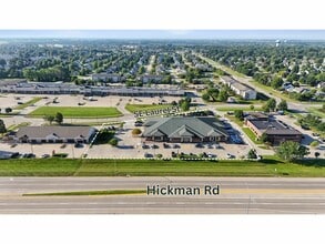 40-64 E Hickman Rd, Waukee, IA - VUE AÉRIENNE  vue de carte - Image1