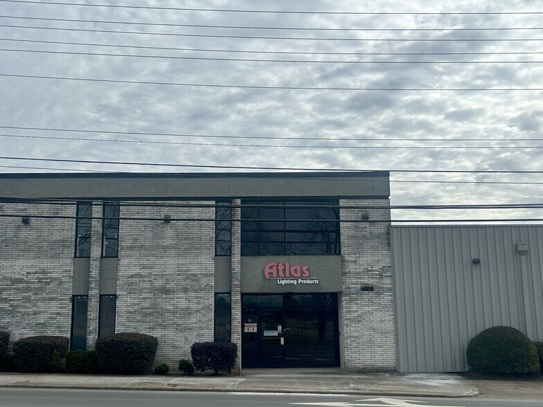 1406 Mebane St, Burlington, NC à louer - Photo de l’immeuble – Image 2 sur 9