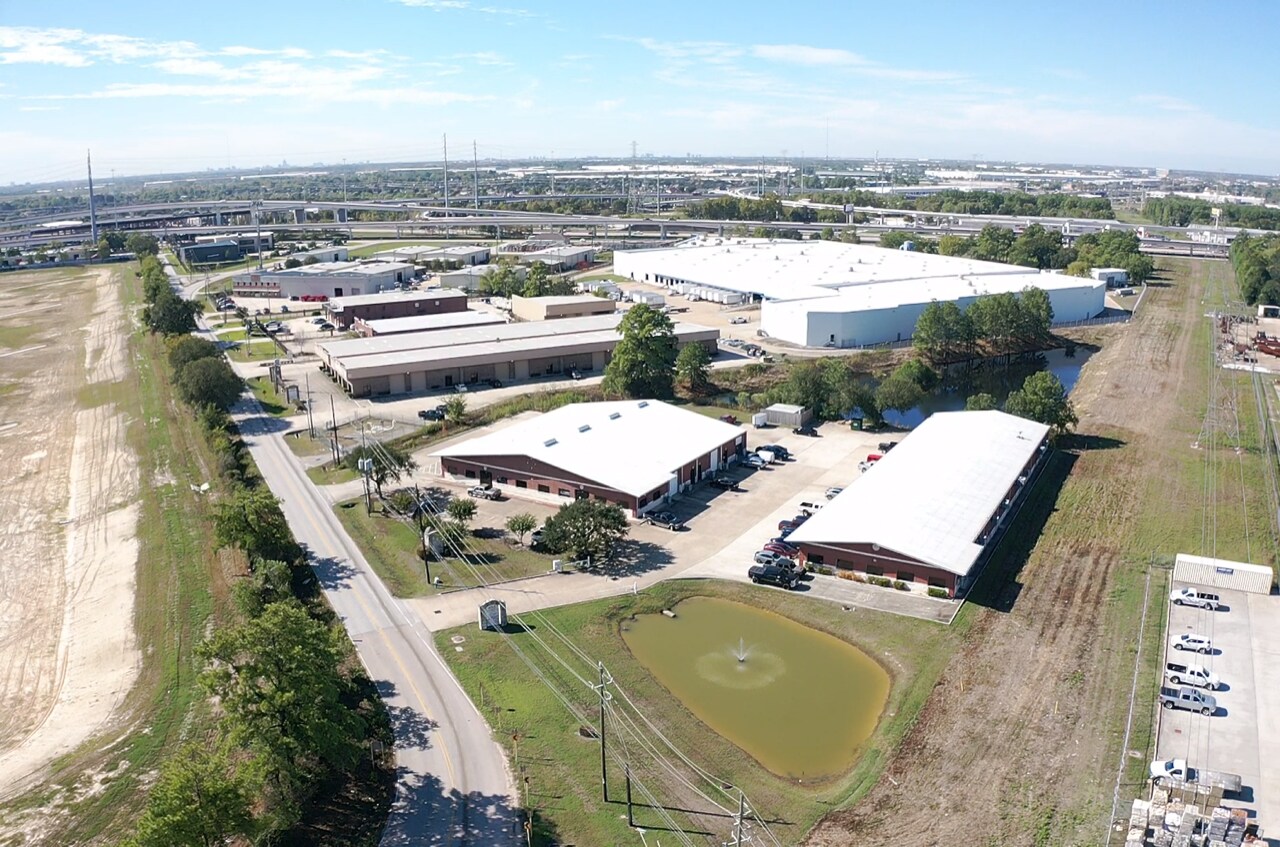 11101-11109 Cutten Rd, Houston, TX à louer Photo intérieure– Image 1 sur 2