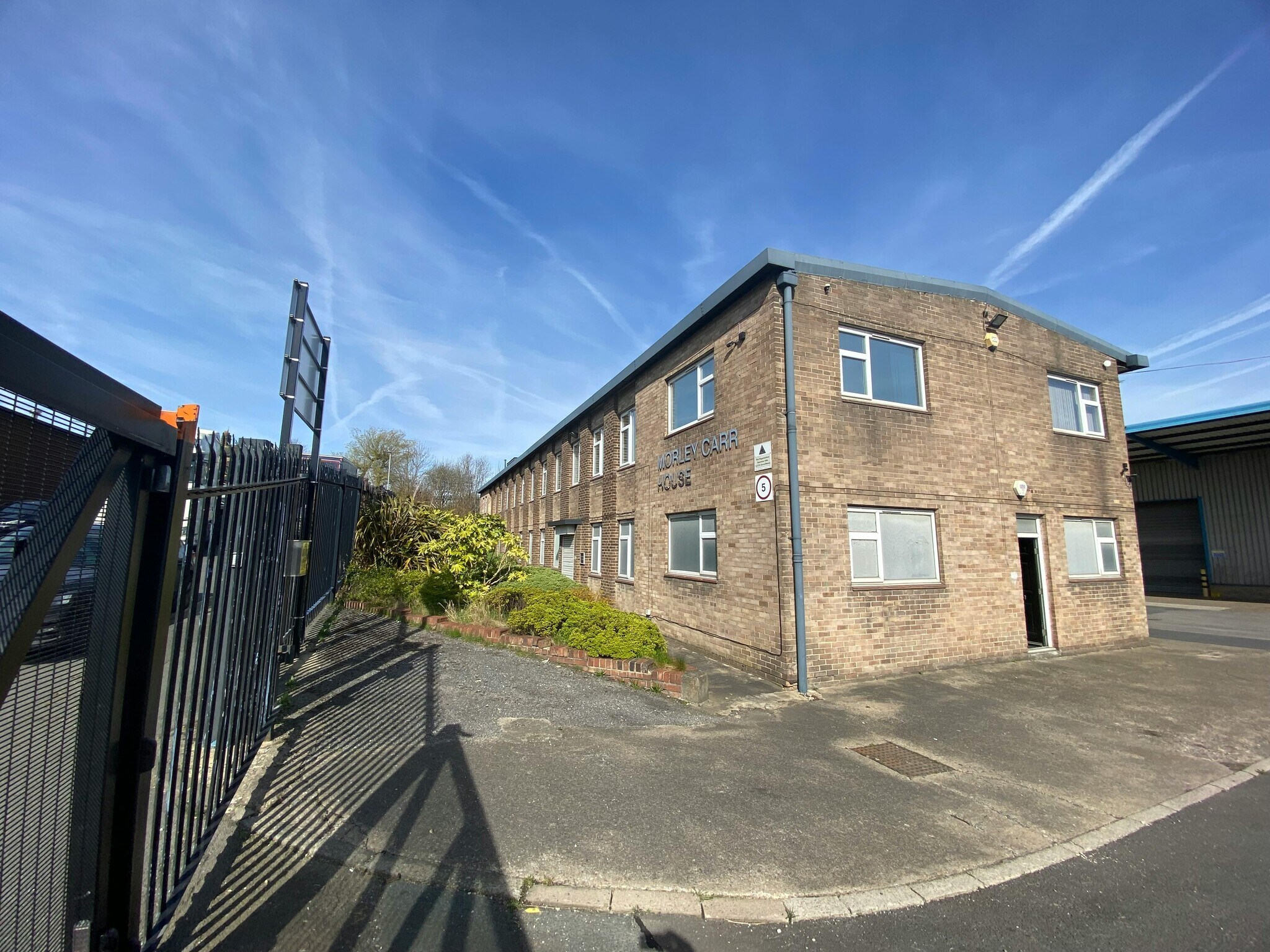 Morley Carr Rd, Bradford à louer Photo de l’immeuble– Image 1 sur 2