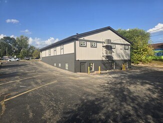 Plus de détails pour 1095 W Huron St, Waterford, MI - Médical à louer