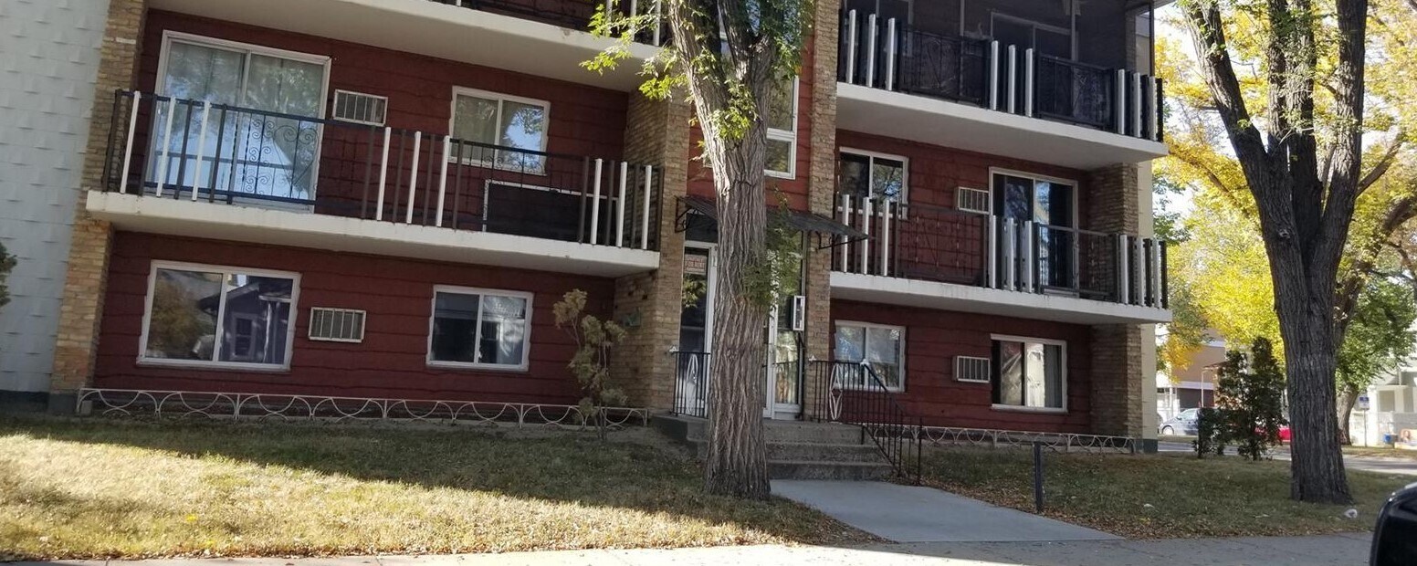 2010 Ottawa St, Regina, SK à vendre Photo de l’immeuble– Image 1 sur 4