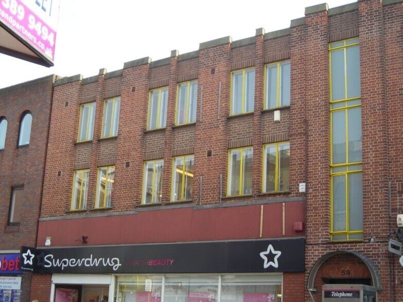 58-59 Victoria Rd, Surbiton à louer - Photo de l’immeuble – Image 1 sur 4