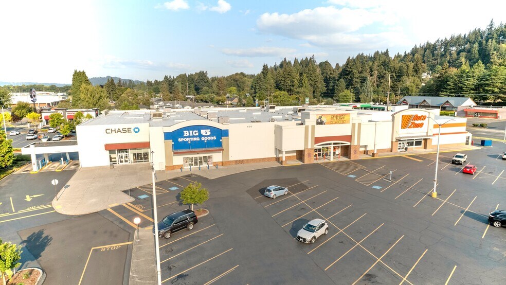 200 Triangle Ctr, Longview, WA à louer - Photo de l’immeuble – Image 3 sur 20