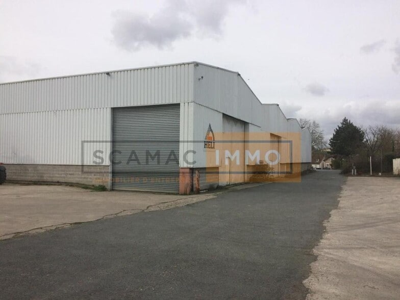 Industriel/Logistique dans SAINT-OUEN-L'AUMONE à louer - Photo de l’immeuble – Image 2 sur 8
