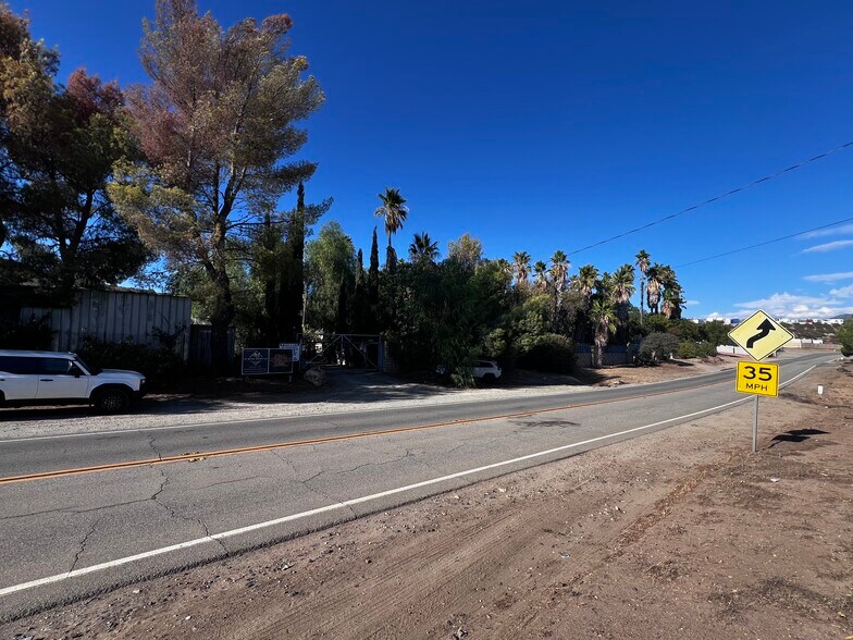 12029 Davenport Rd, Agua Dulce, CA à vendre - Autre – Image 2 sur 30