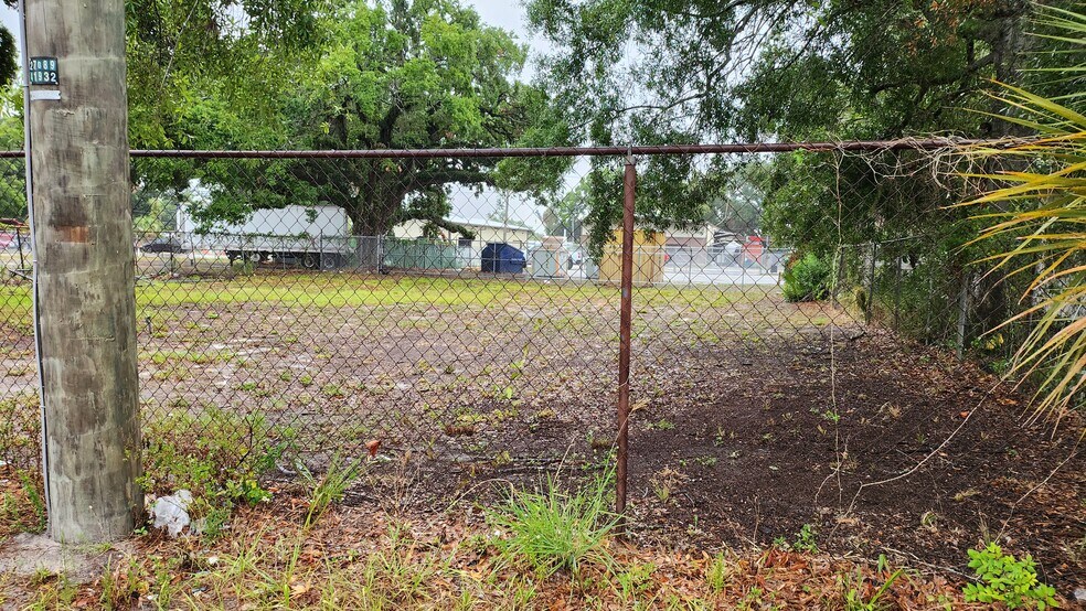 5107 10th Avenue Ave, Tampa, FL à louer - Photo de l’immeuble – Image 2 sur 4