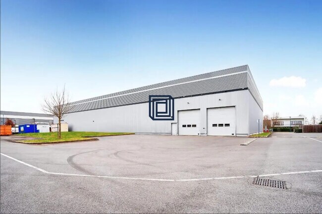 Plus de détails pour Industriel/Logistique à louer