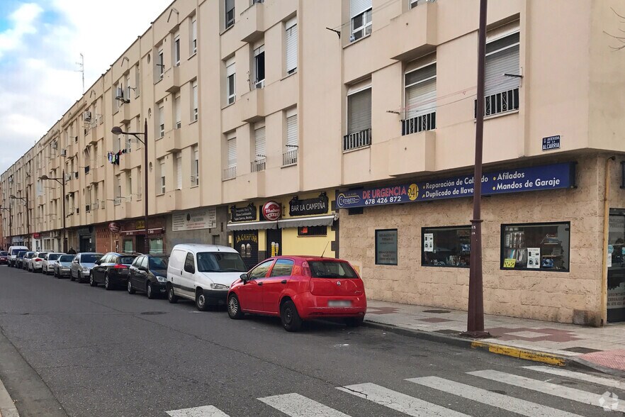 Avenida de la Alcárria, 5, Azuqueca de Henares, Guadalajara à louer - Photo de l’immeuble – Image 2 sur 3