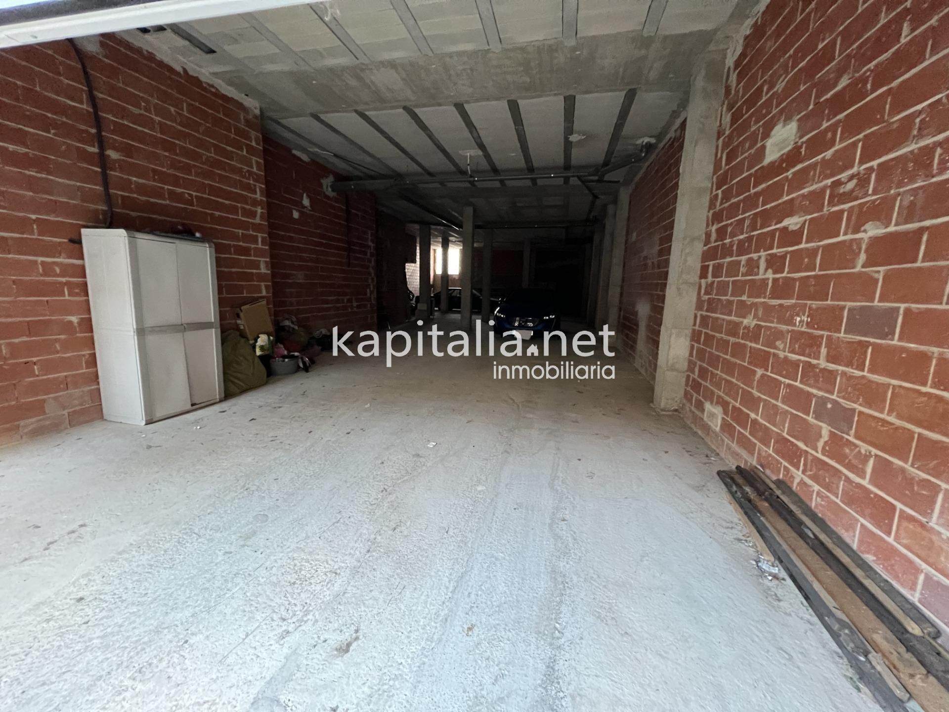 Industriel/Logistique dans La Llosa de Ranes, Valencia à vendre Photo de l’immeuble– Image 1 sur 5