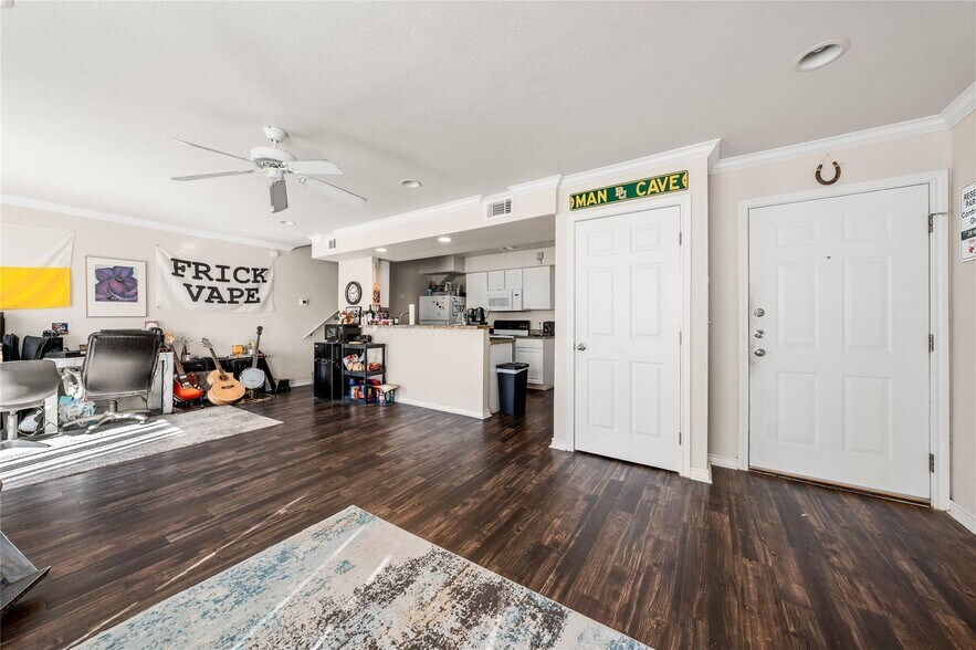2537 S 3rd St, Waco, TX à vendre - Photo de l’immeuble – Image 2 sur 19