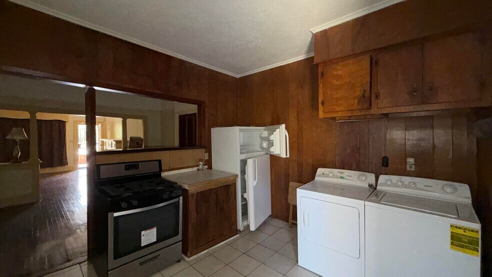128 Robinson Street, Jackson, MS à vendre - Photo de l’immeuble – Image 2 sur 5