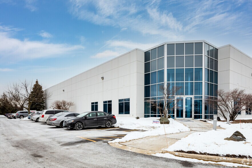 400 Medinah Rd, Roselle, IL à louer - Photo principale – Image 1 sur 5