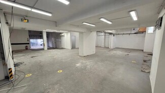 Plus de détails pour Local commercial à louer