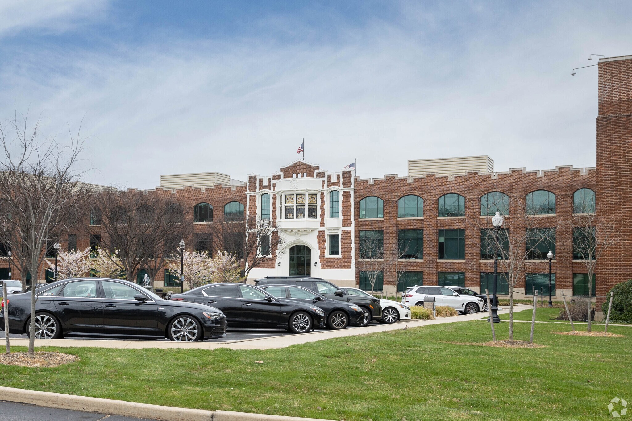 501 Franklin Ave, Garden City, NY à louer Photo principale– Image 1 sur 7