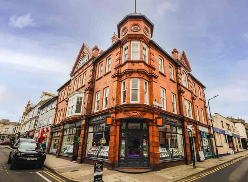 Terrace Rd, Aberystwyth à vendre - Photo principale – Image 1 sur 4