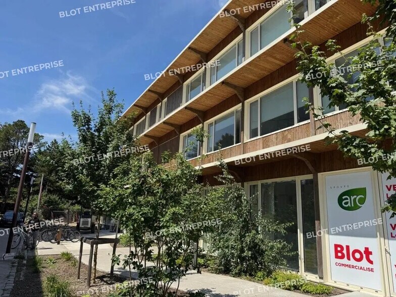 Bureau dans Nantes à louer - Photo de l’immeuble – Image 3 sur 14