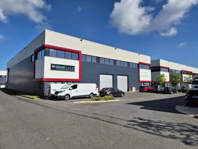 Plus de détails pour Industriel/Logistique à louer