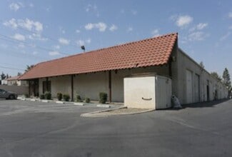 898 Via Lata, Colton, CA à louer Photo de l’immeuble– Image 2 sur 3