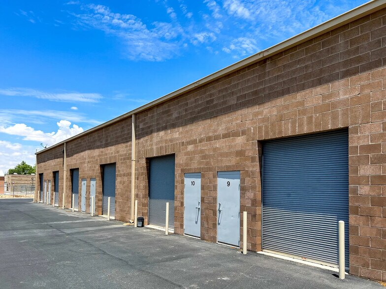 5312 Rio Bravo Rd, Santa Teresa, NM à louer - Photo de l’immeuble – Image 2 sur 6