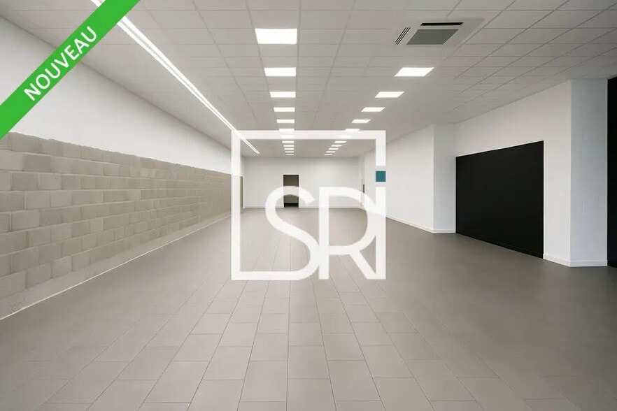 Local commercial dans Aubière à vendre - Photo intérieure – Image 2 sur 9