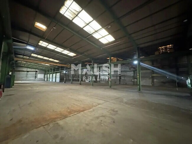 Plus de détails pour Industriel/Logistique à vendre