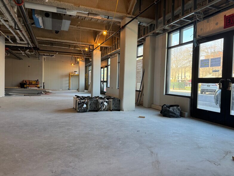 21 Central St, Manchester, NH à louer - Photo de l’immeuble – Image 3 sur 5