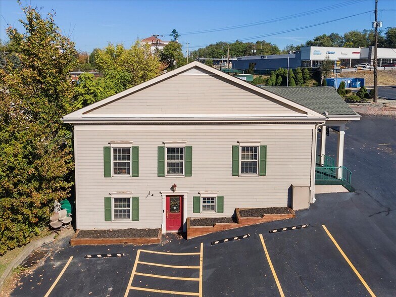 2703 Mosside Blvd, Monroeville, PA à louer - Photo de l’immeuble – Image 2 sur 27
