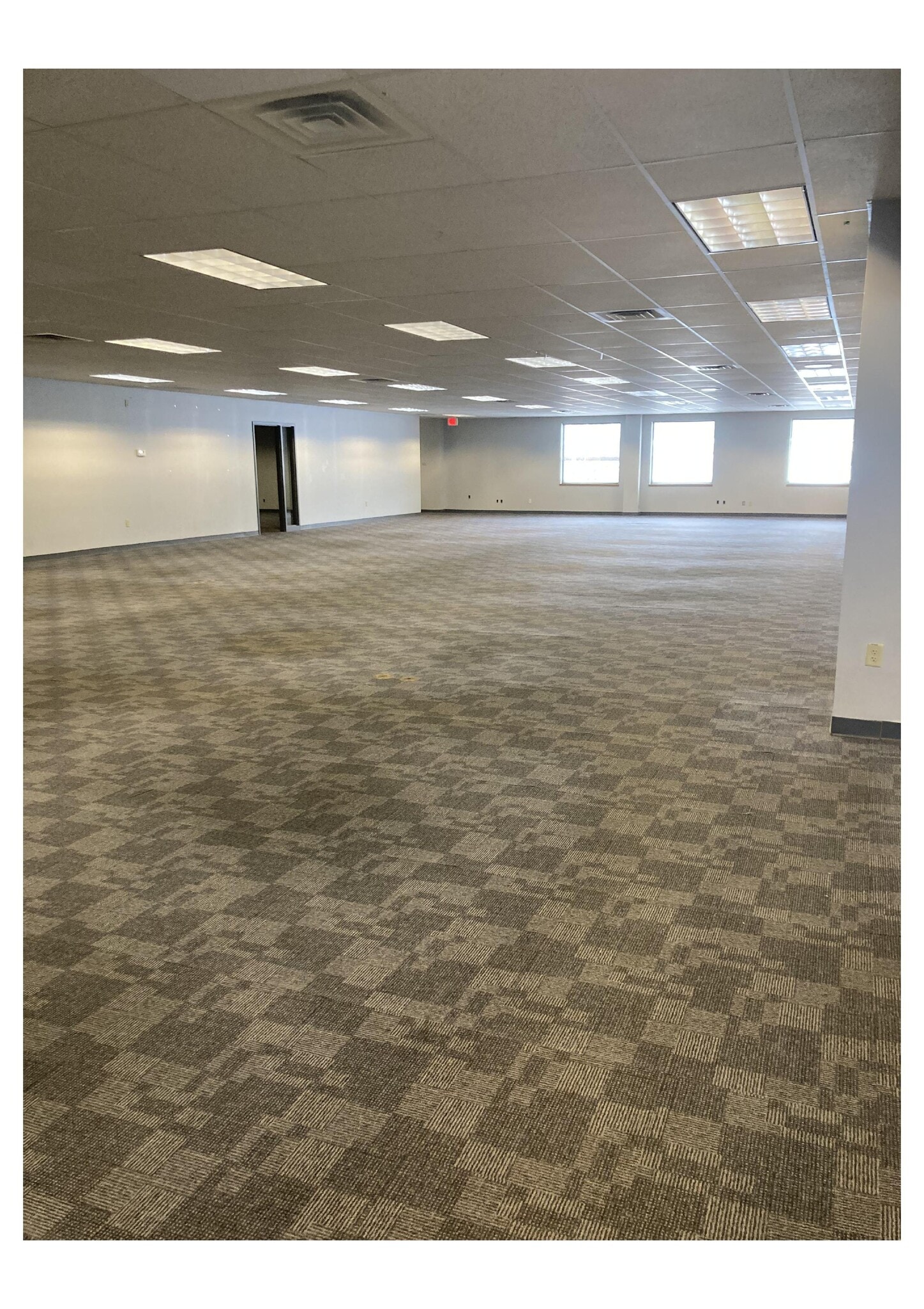 2825 Niagara Falls Blvd, Amherst, NY à louer Photo de l’immeuble– Image 1 sur 6