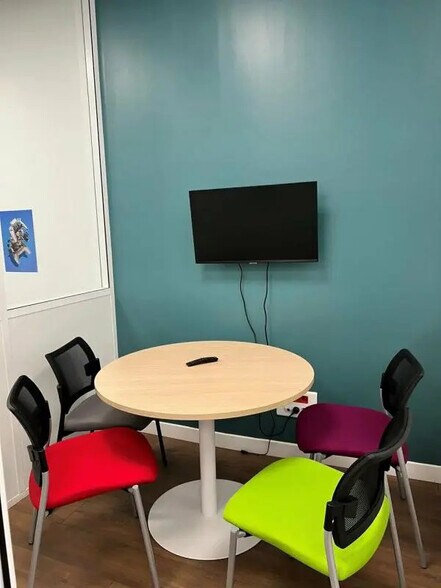 Bureau dans Paris à louer - Photo de l’immeuble – Image 2 sur 5