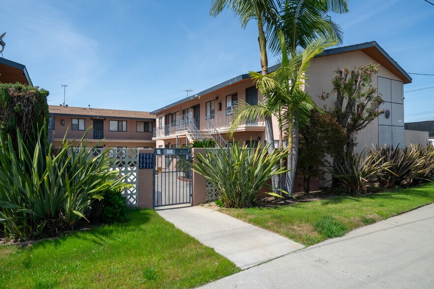 5505 Cherry Ave, Long Beach, CA à vendre - Photo de l’immeuble – Image 3 sur 15
